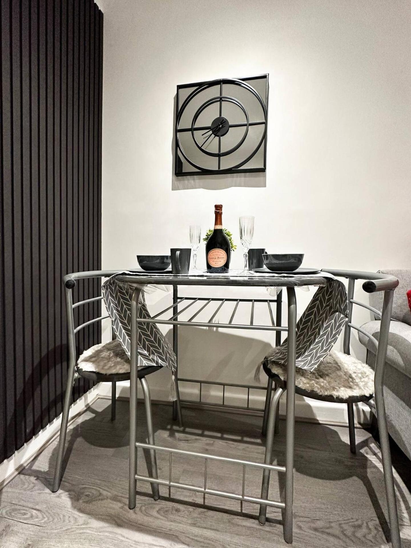 Boutique Backyard Bungalow - Brimsdown Enfield Eksteriør billede